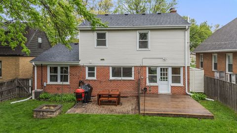 Tiny photo for 1801 Glenview Avenue, Park Ridge, IL 60068 (MLS # 12633833)