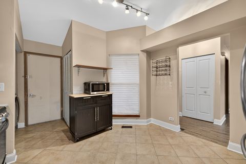 Tiny photo for 1690 Red Coach Lane, Algonquin, IL 60102 (MLS # 12559615)