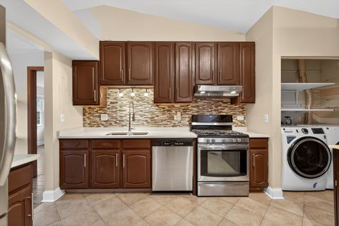 Tiny photo for 1690 Red Coach Lane, Algonquin, IL 60102 (MLS # 12559615)