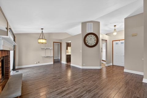 Tiny photo for 1690 Red Coach Lane, Algonquin, IL 60102 (MLS # 12559615)