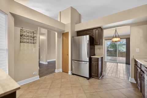 Tiny photo for 1690 Red Coach Lane, Algonquin, IL 60102 (MLS # 12559615)