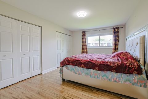 Tiny photo for 9562 PARK Lane #1D, Des Plaines, IL 60016 (MLS # 12597553)