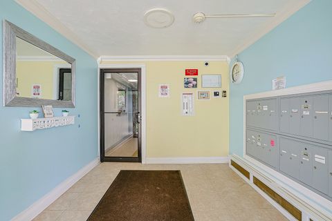 Tiny photo for 9562 PARK Lane #1D, Des Plaines, IL 60016 (MLS # 12597553)
