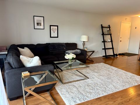 Tiny photo for 5806A Wolf Road #4, Western Springs, IL 60558 (MLS # 12604490)