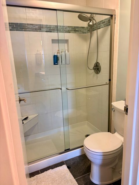 Tiny photo for 5806A Wolf Road #4, Western Springs, IL 60558 (MLS # 12604490)