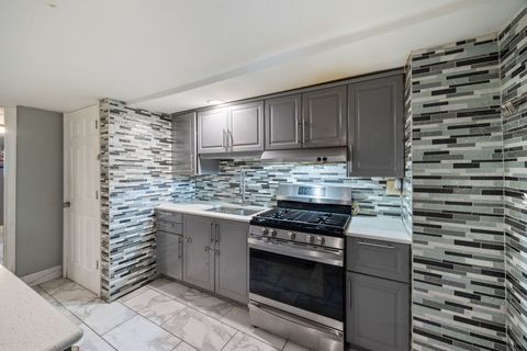 Tiny photo for 10043 S 84th Avenue, Palos Hills, IL 60465 (MLS # 12537605)