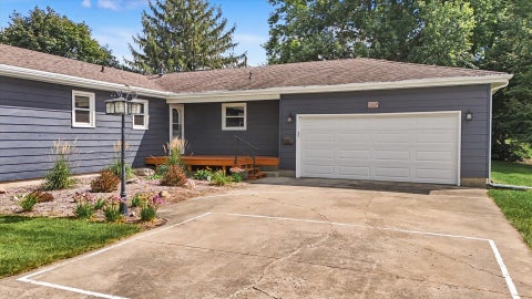Tiny photo for 235 W 19th Street, Gibson City, IL 60936 (MLS # 12740555)