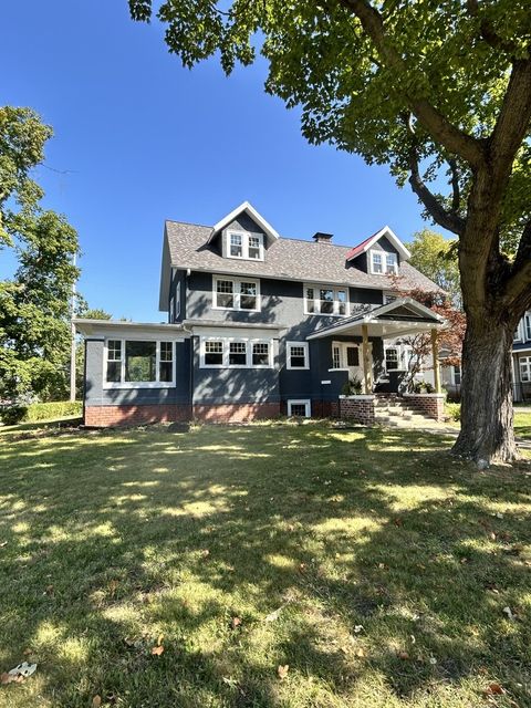 Photo of 200 E Dakota Street, Spring Valley, IL 61362 (MLS # 12473612)