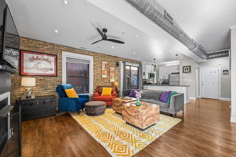 Tiny photo for 1647 W ADDISON Street #1B, Chicago, IL 60613 (MLS # 12509183)