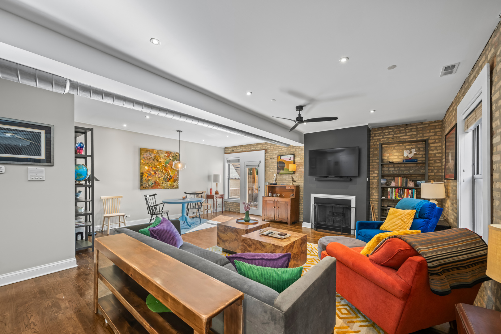 1647 W ADDISON Street 1B