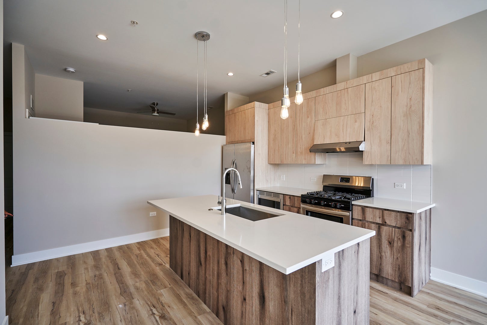 4149 S Cottage Grove Avenue 314