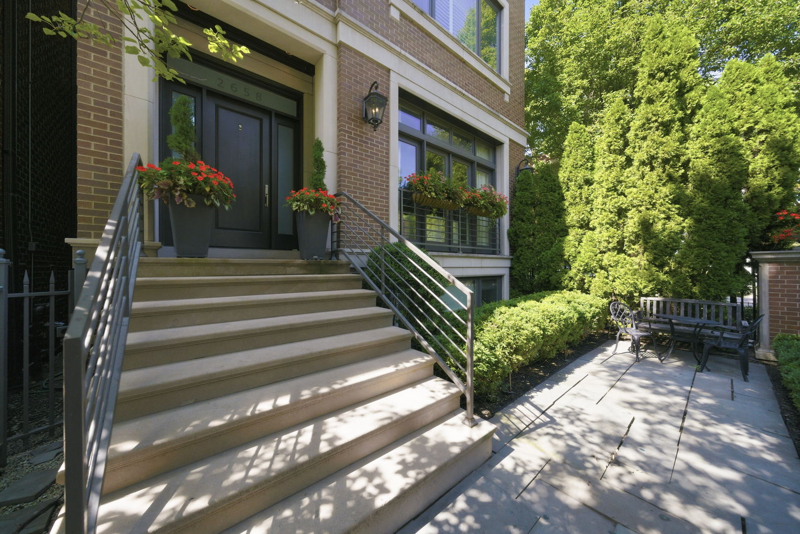 2658 N Mildred Avenue