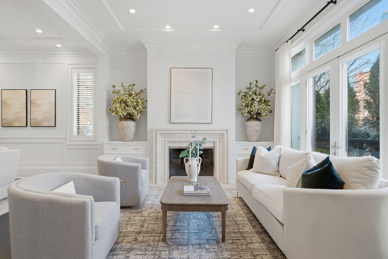 2658 N Mildred Avenue