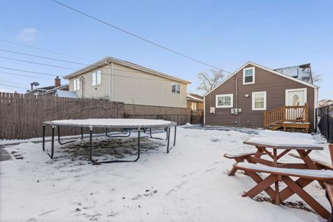 Tiny photo for 4901 S Lorel Avenue, Chicago, IL 60638 (MLS # 12552755)