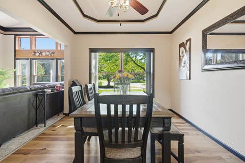 Tiny photo for 6116 Lakeshore Circle, Davenport, IA 52807 (MLS # 12734544)