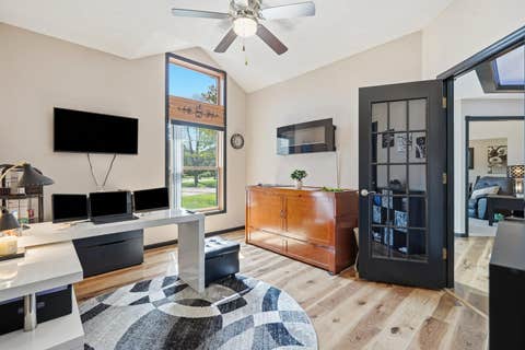 Tiny photo for 6116 Lakeshore Circle, Davenport, IA 52807 (MLS # 12734544)