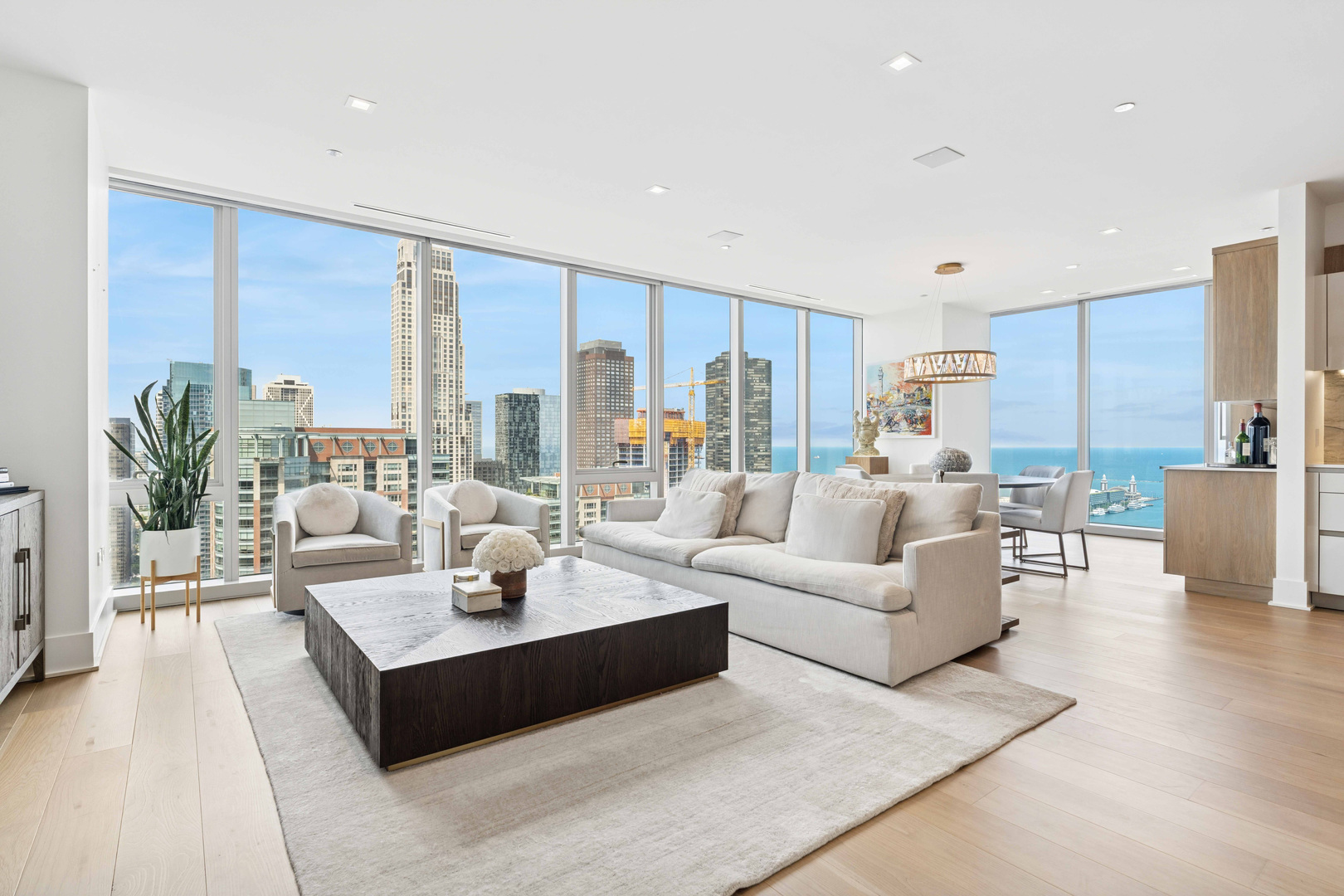 363 E Wacker Drive 2606
