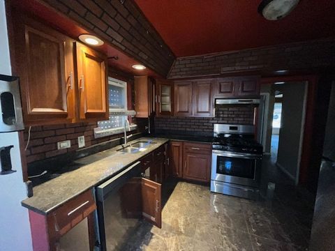 Tiny photo for 3515 Madison Street, Bellwood, IL 60104 (MLS # 12592005)