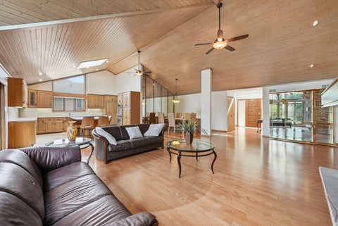 Tiny photo for 254 Wood Glen Lane, Oak Brook, IL 60523 (MLS # 12758543)