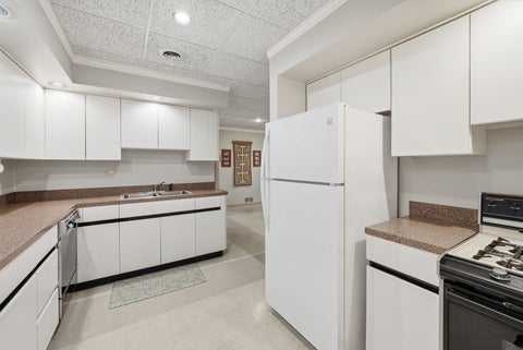 Tiny photo for 254 Wood Glen Lane, Oak Brook, IL 60523 (MLS # 12758543)