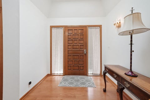 Tiny photo for 254 Wood Glen Lane, Oak Brook, IL 60523 (MLS # 12758543)