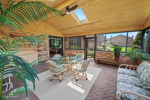 Tiny photo for 254 Wood Glen Lane, Oak Brook, IL 60523 (MLS # 12758543)