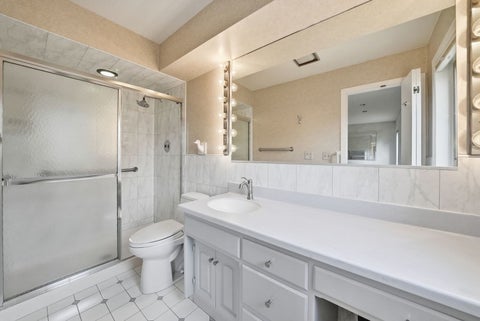 Tiny photo for 254 Wood Glen Lane, Oak Brook, IL 60523 (MLS # 12758543)