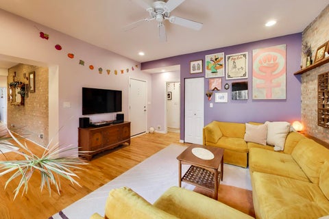 Tiny photo for 1639 W Farwell Avenue #2, Chicago, IL 60626 (MLS # 12761858)