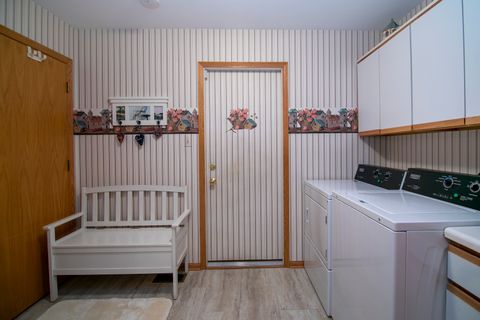 Tiny photo for 18227 Hummingbird Drive, Tinley Park, IL 60487 (MLS # 12531493)