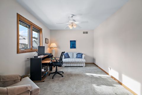 Tiny photo for 18227 Hummingbird Drive, Tinley Park, IL 60487 (MLS # 12531493)