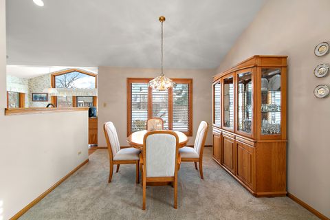 Tiny photo for 18227 Hummingbird Drive, Tinley Park, IL 60487 (MLS # 12531493)