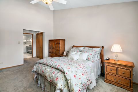 Tiny photo for 18227 Hummingbird Drive, Tinley Park, IL 60487 (MLS # 12531493)