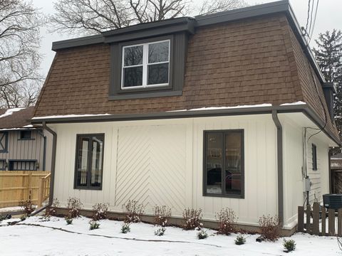 Tiny photo for 409 Jackson Avenue, St. Charles, IL 60174 (MLS # 12594689)