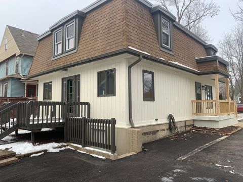 Tiny photo for 409 Jackson Avenue, St. Charles, IL 60174 (MLS # 12594689)