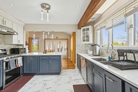 Tiny photo for 1766 Pebble Beach Drive, Hoffman Estates, IL 60169 (MLS # 12621626)