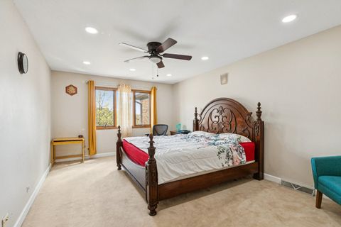 Tiny photo for 1766 Pebble Beach Drive, Hoffman Estates, IL 60169 (MLS # 12621626)