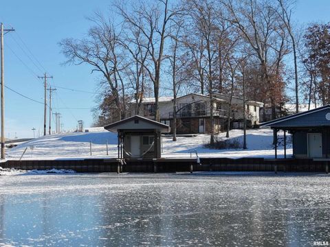 Tiny photo for 15981 HILLCREST Drive, Effingham, IL 62401 (MLS # EB460787)