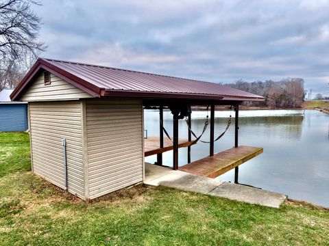 Tiny photo for 15981 HILLCREST Drive, Effingham, IL 62401 (MLS # EB460787)