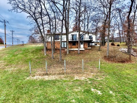 Tiny photo for 15981 HILLCREST Drive, Effingham, IL 62401 (MLS # EB460787)