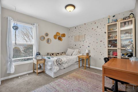 Tiny photo for 652 Hawley Drive, Oswego, IL 60543 (MLS # 12538930)