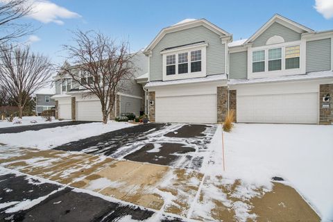 Tiny photo for 652 Hawley Drive, Oswego, IL 60543 (MLS # 12538930)