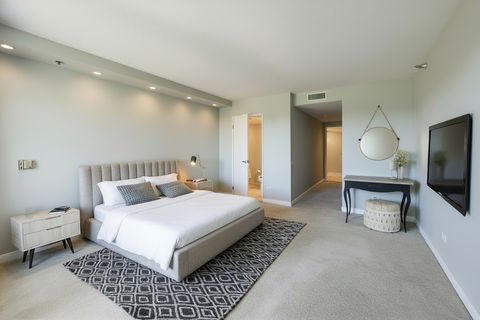 Tiny photo for 512 N McClurg Court #1704, Chicago, IL 60611 (MLS # 12518915)