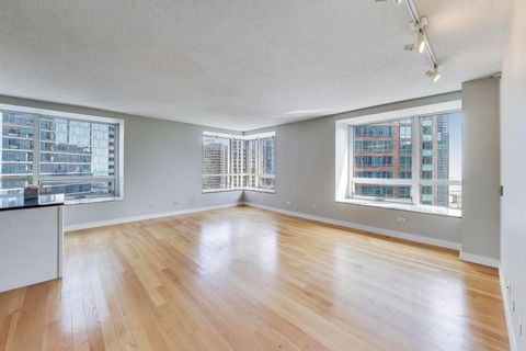 Tiny photo for 512 N McClurg Court #1704, Chicago, IL 60611 (MLS # 12518915)