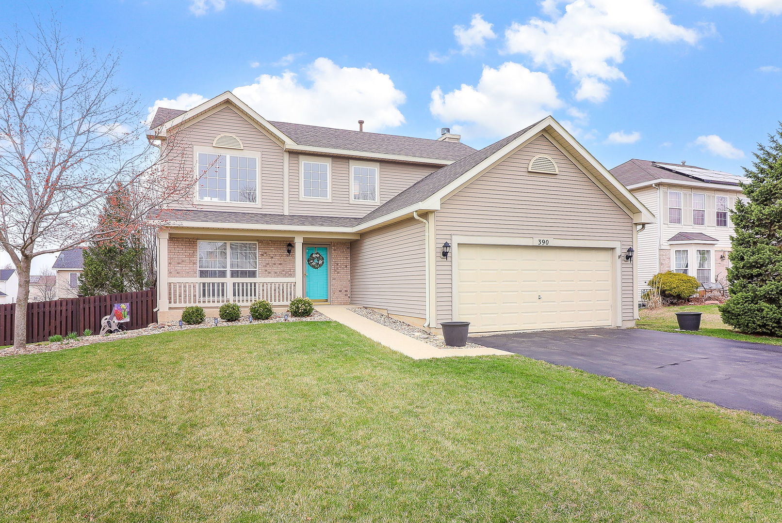390 Foster Way