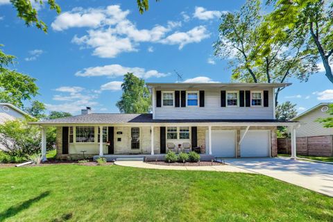 651 N Williams Drive Palatine IL 60074