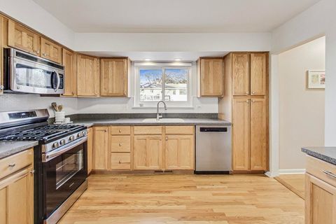 Tiny photo for 651 N Williams Drive, Palatine, IL 60074 (MLS # 12581236)