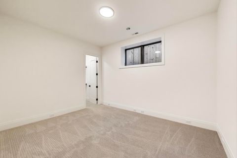 Tiny photo for 3846 N Bell Avenue, Chicago, IL 60618 (MLS # 12541388)