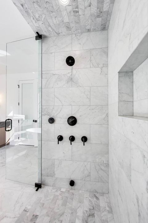 Tiny photo for 3846 N Bell Avenue, Chicago, IL 60618 (MLS # 12541388)