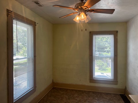 Tiny photo for 2121 College Avenue, Mt Vernon, IL 62864 (MLS # 12674854)
