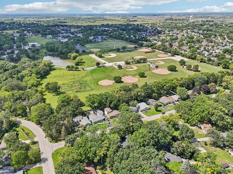 Tiny photo for 1304 Dunleer Drive, Mundelein, IL 60060 (MLS # 12486447)